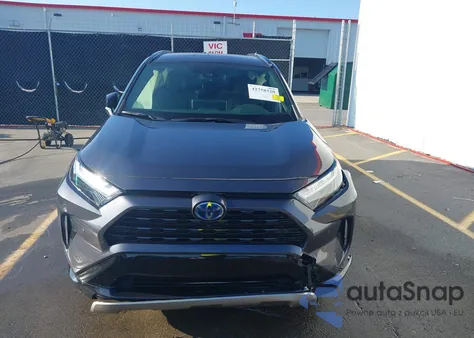 2024 Toyota Rav4 Xse из США, поврежденный, VIN JTME6RFV8RJ059400